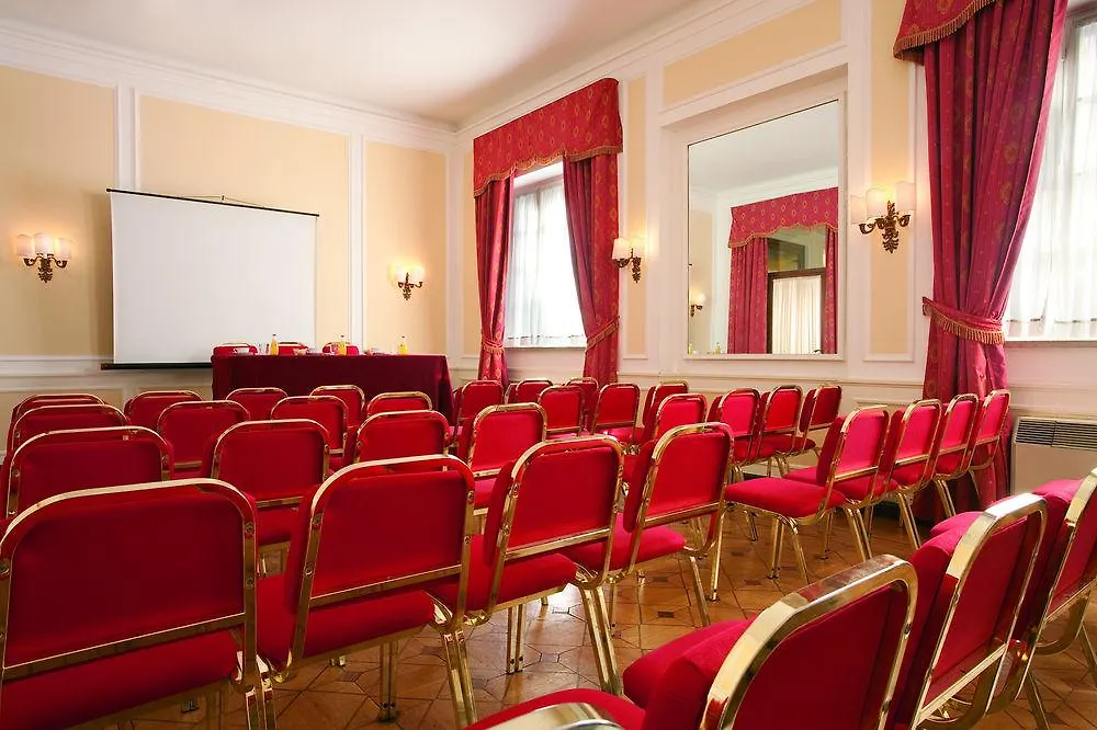 Bettoja Hotel Atlantico Рим